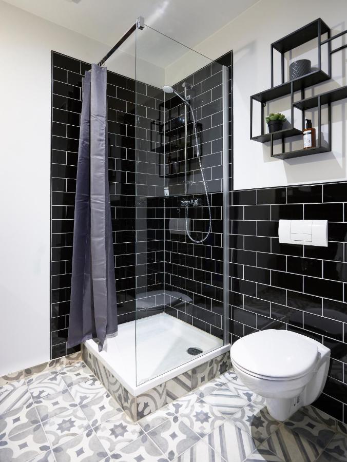 Studio Apartment,1089420349:JPEG