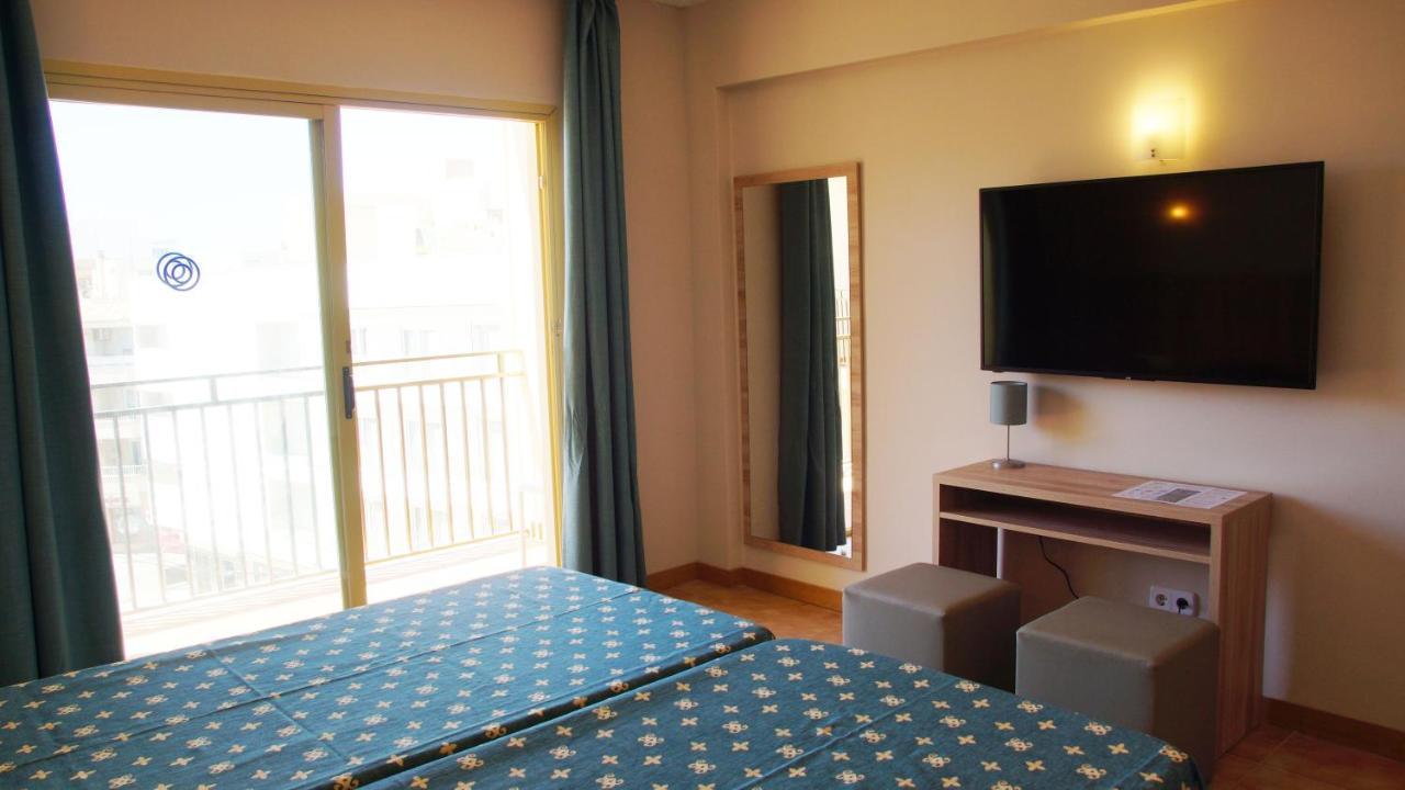 Single Room,1011269419:JPEG