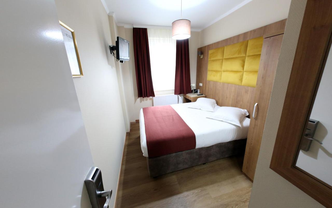 Budget Double Room,1018511281:JPEG