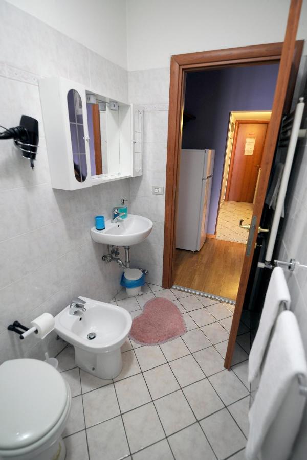 Double Room Private Bathroom