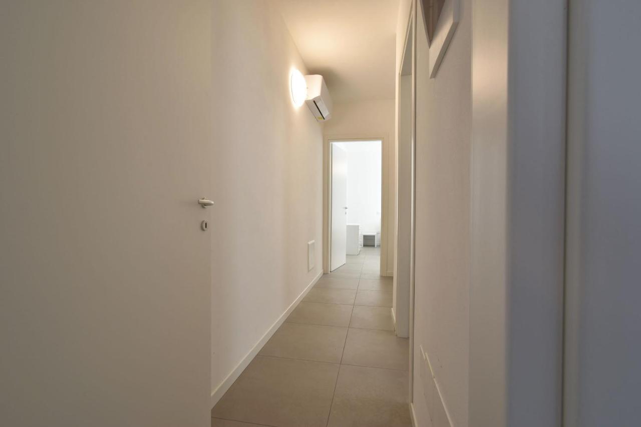 Apartment Ground Floor,1074596458:JPEG