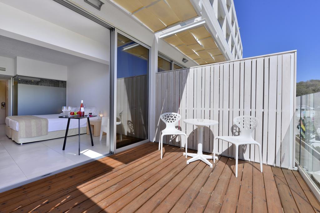 Superior Zimmer mit seitlichem Meerblick