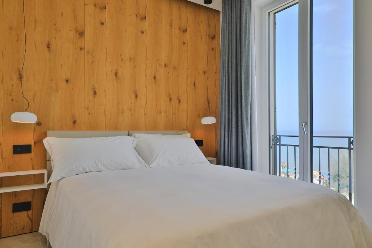 Deluxe Double Room Balcony Sea View