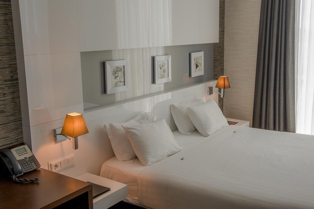 Suite Ático Grande con terraza y vistas a la ciudad