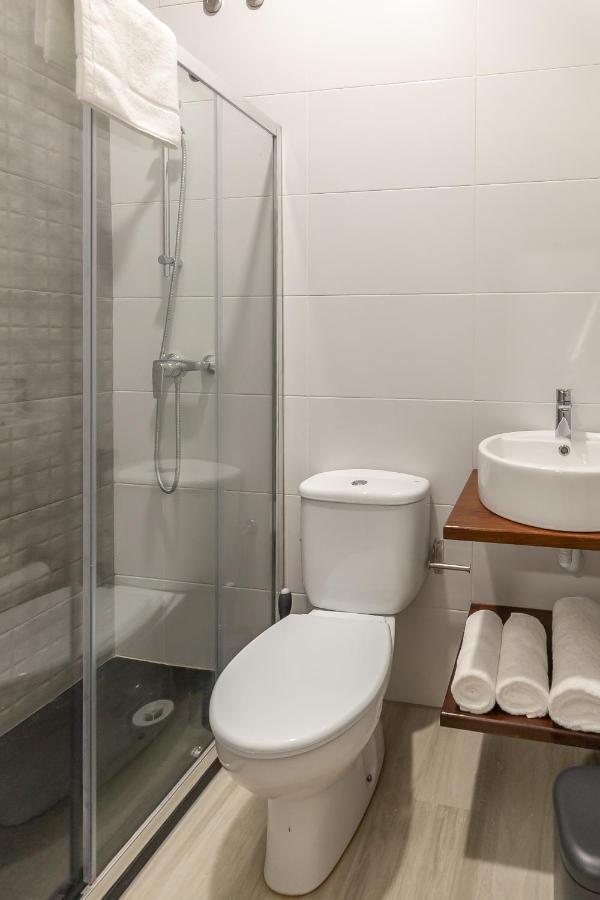 Single Room Private Bathroom,1132772973:JPEG