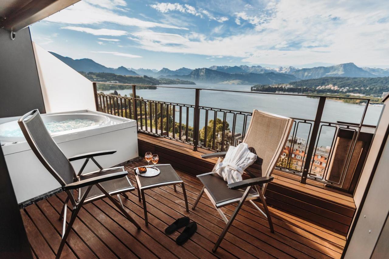 Suite Attico Spa con Vista Lago