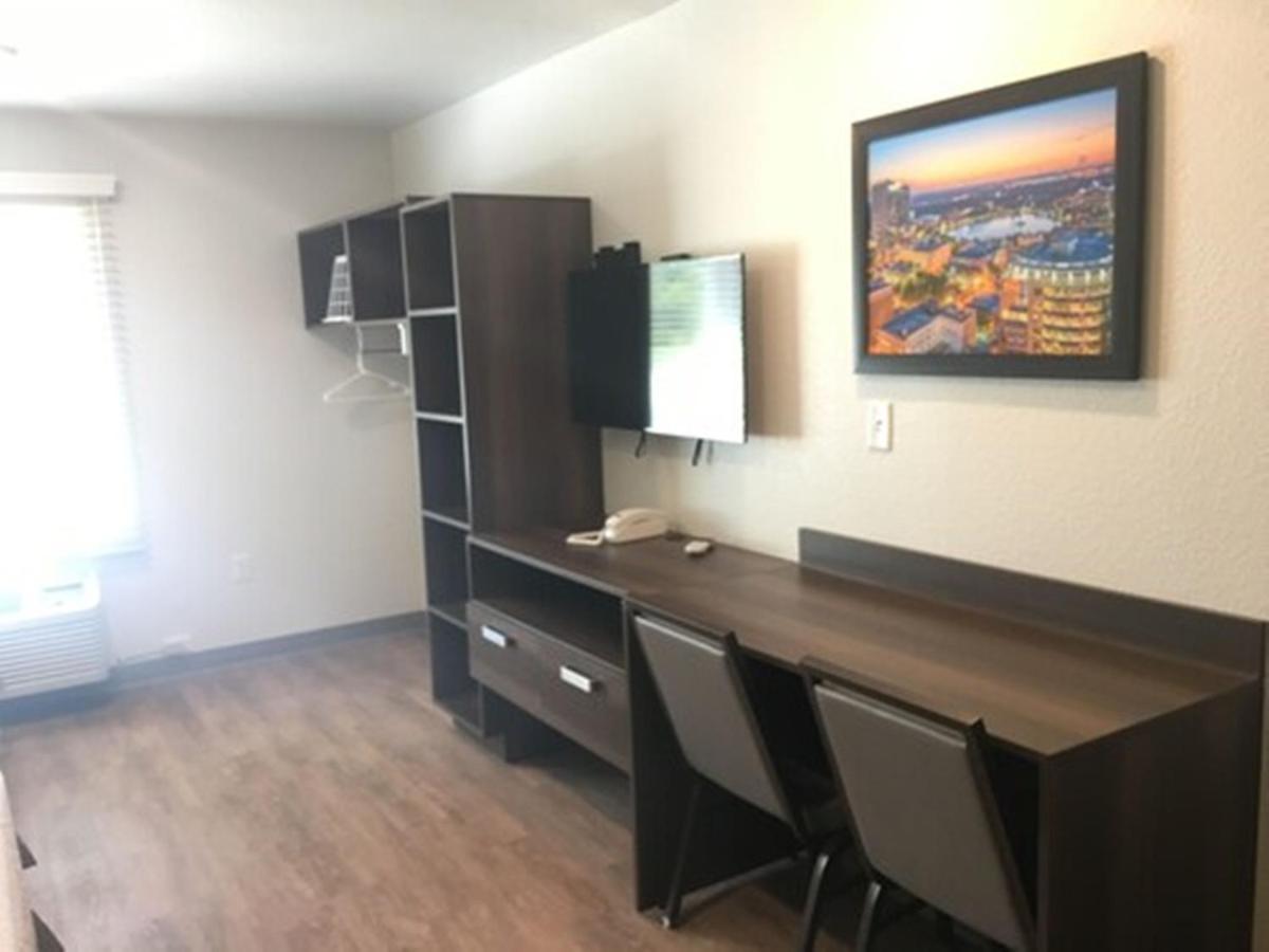 Quarto Queen com Duche para Pessoas com Mobilidade Condicionada - Acessível a Pessoas com Mobilidade Condicionada - Não Fumador