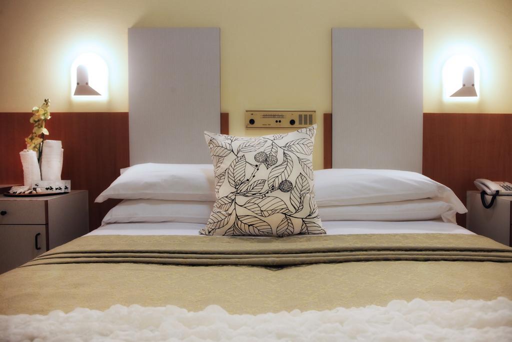 Double or Twin Room Balcony