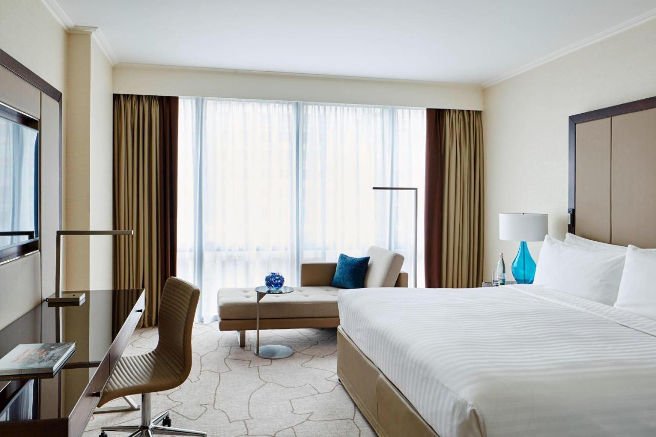 Executive Zimmer mit 1 Kingsize-Bett und Zugang zur Executive Lounge