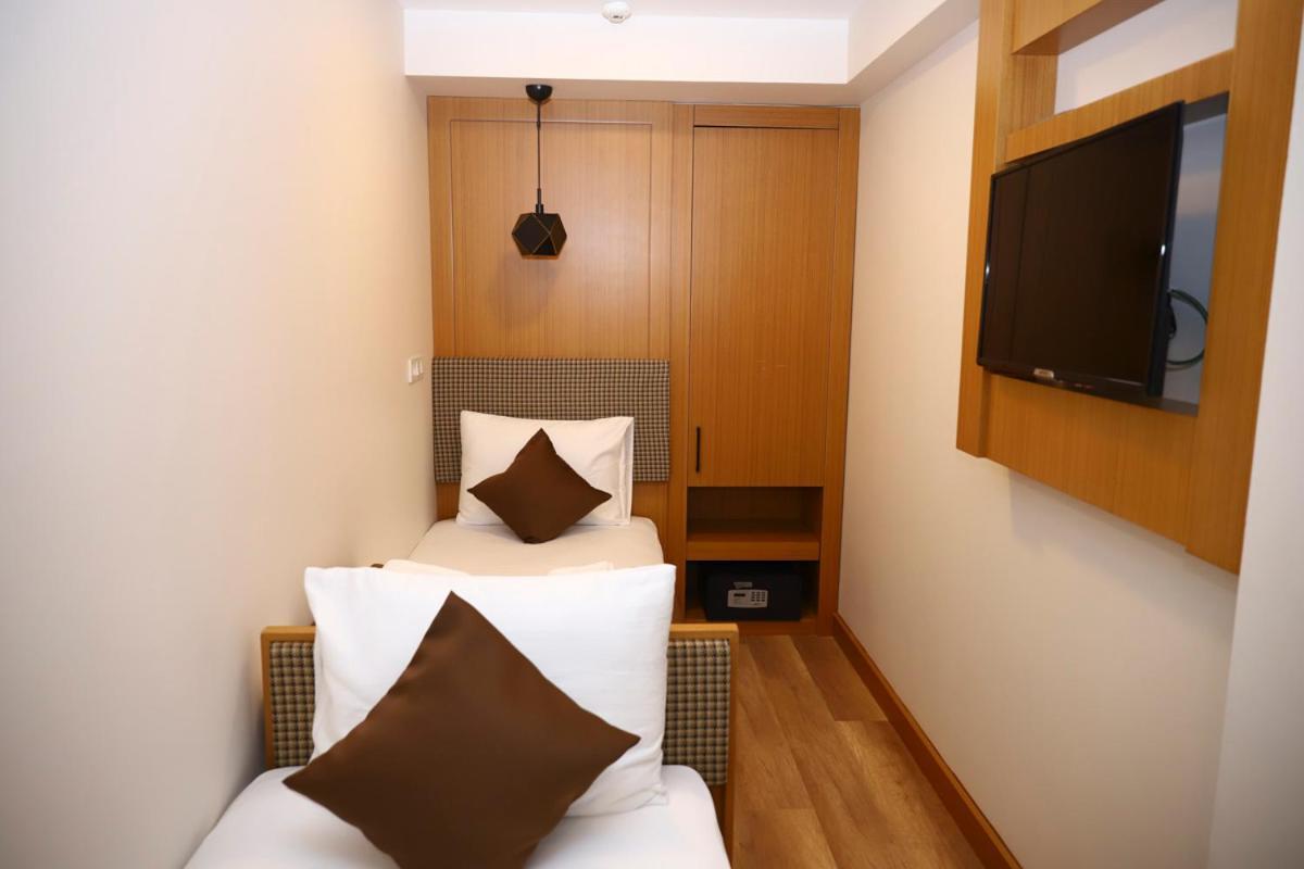 Budget Twin Room