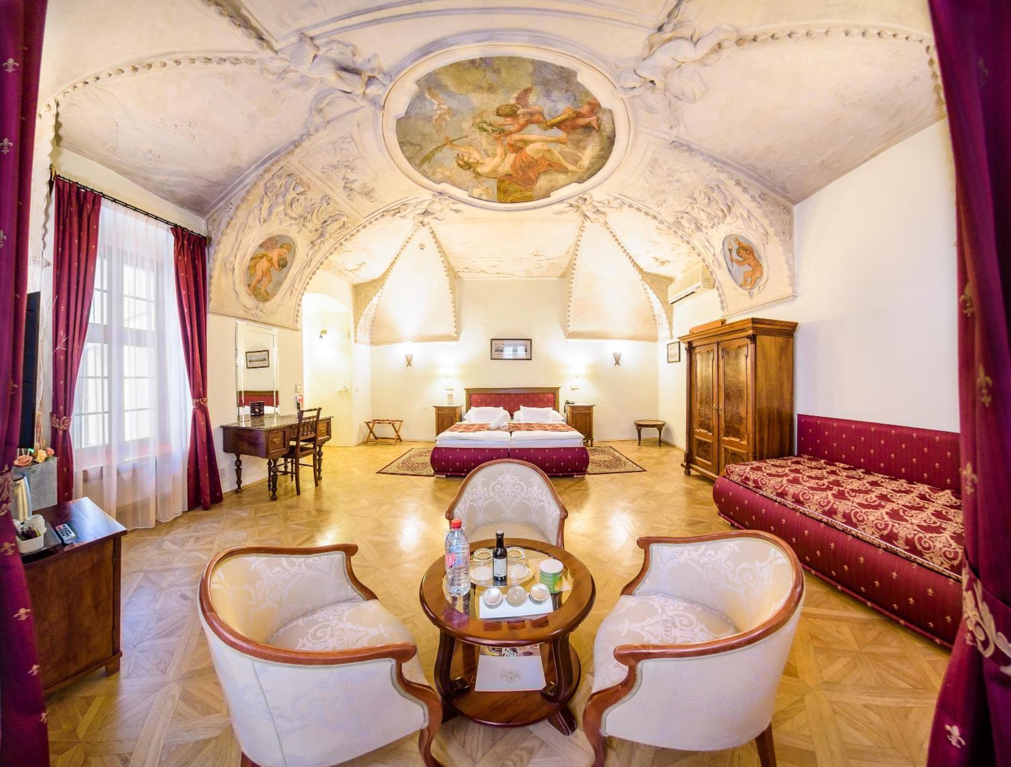 Junior Suite,1209762331:JPEG