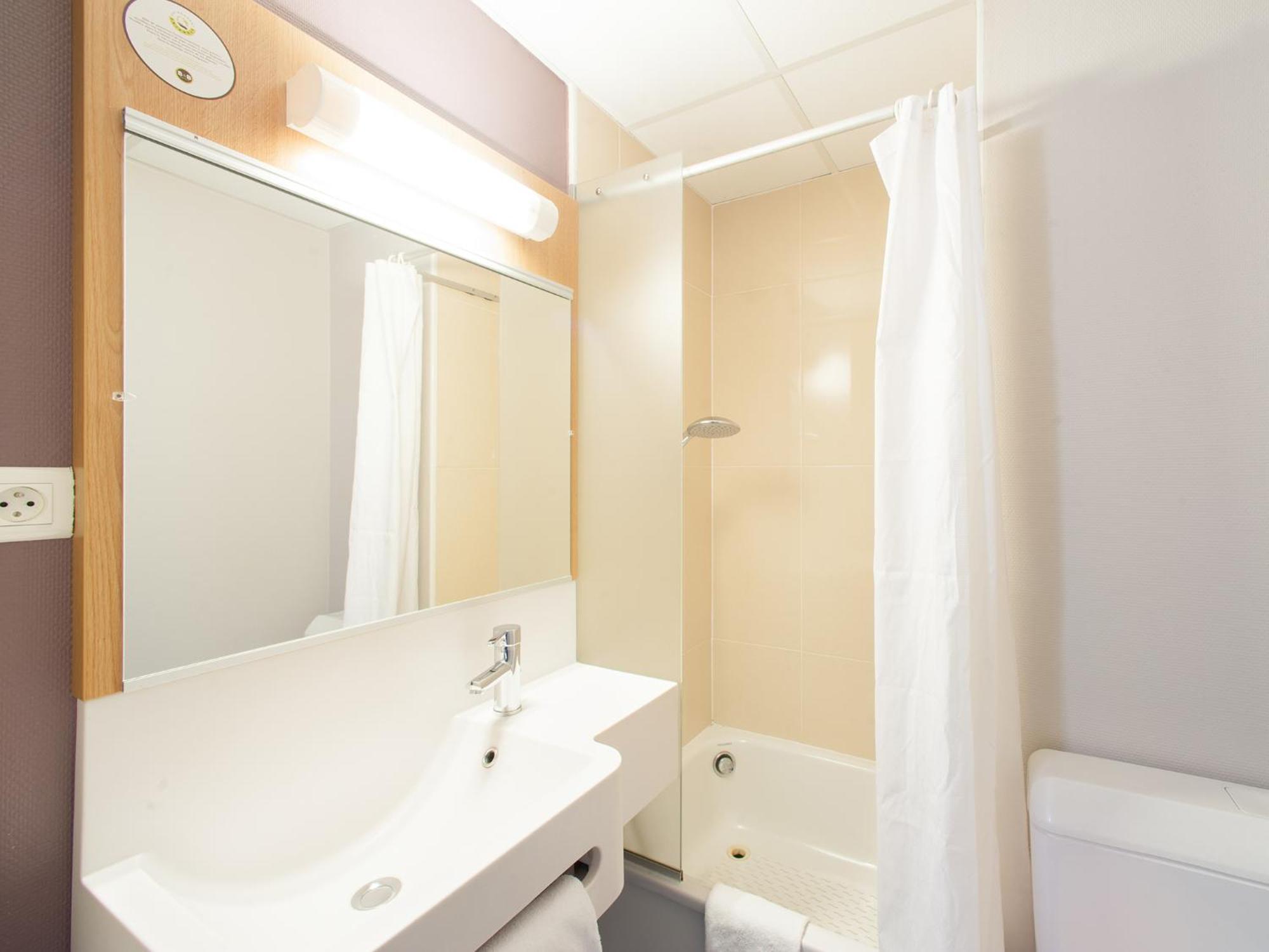 Twin Room,1215288835:JPEG