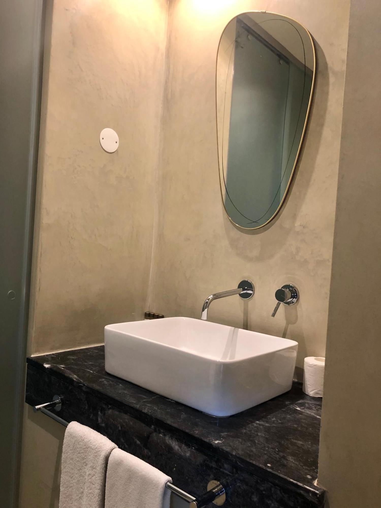 Deluxe Two-Bedroom Apartment River View