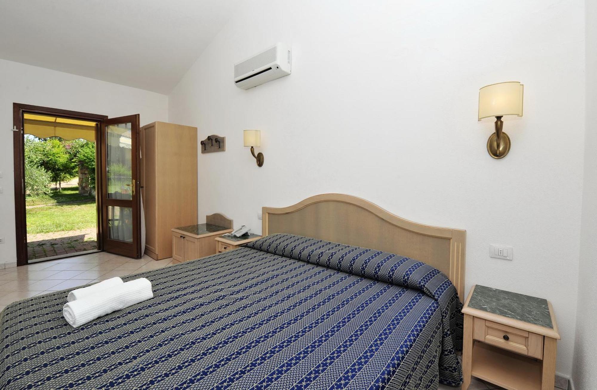Double or Twin Room,1130131482:JPEG