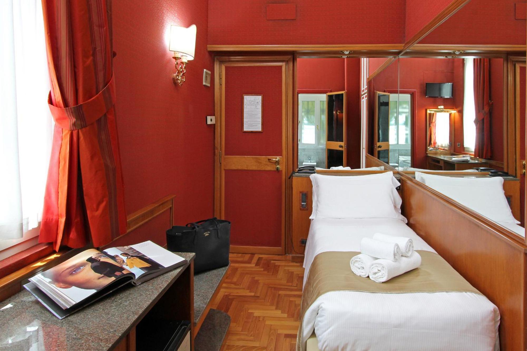 Superior Single Room