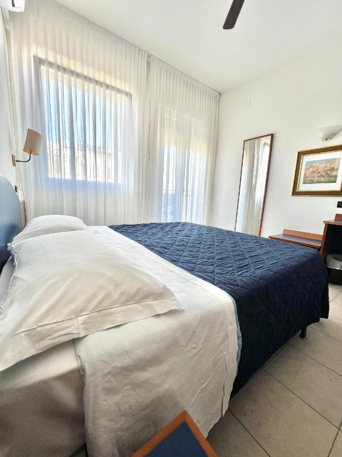 Deluxe Double Room Sea View
