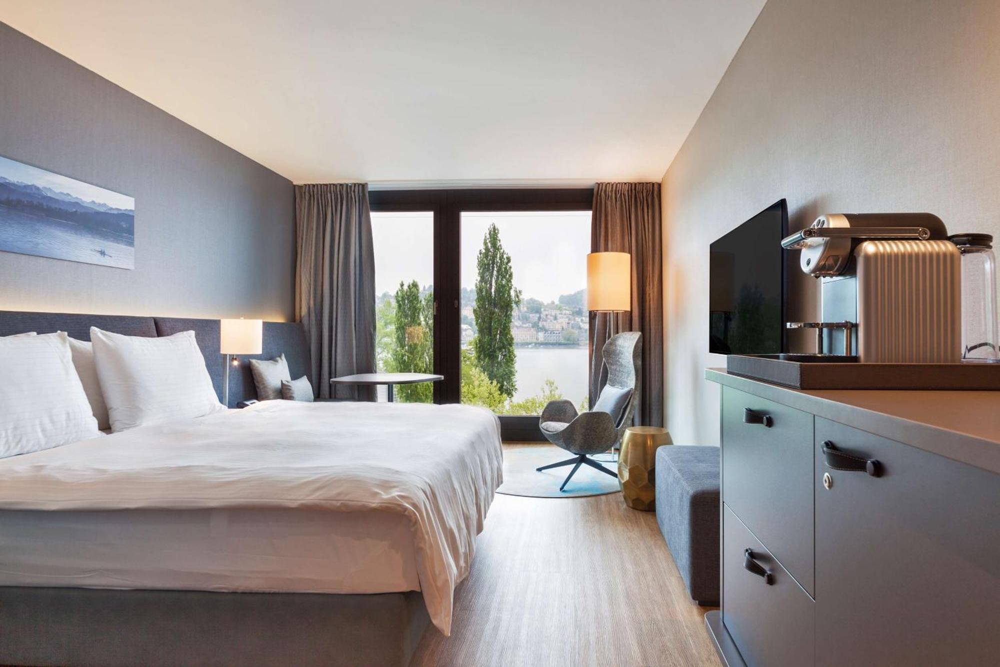 Premium Room Lakeside,1294116391:JPEG