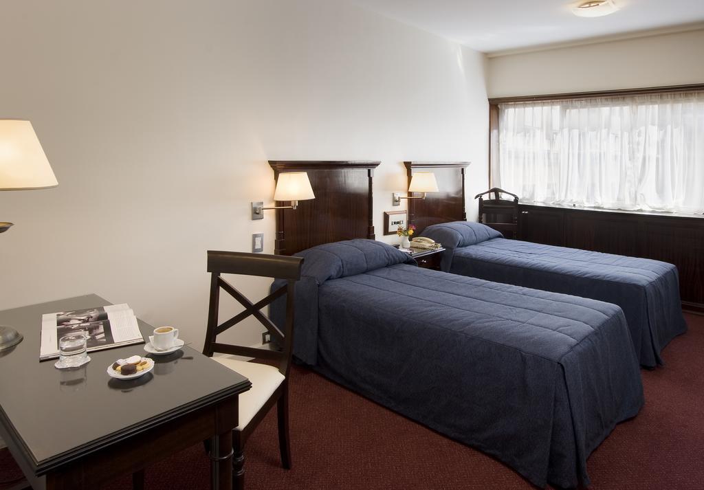 Standard Double or Twin Room,706176838:JPEG