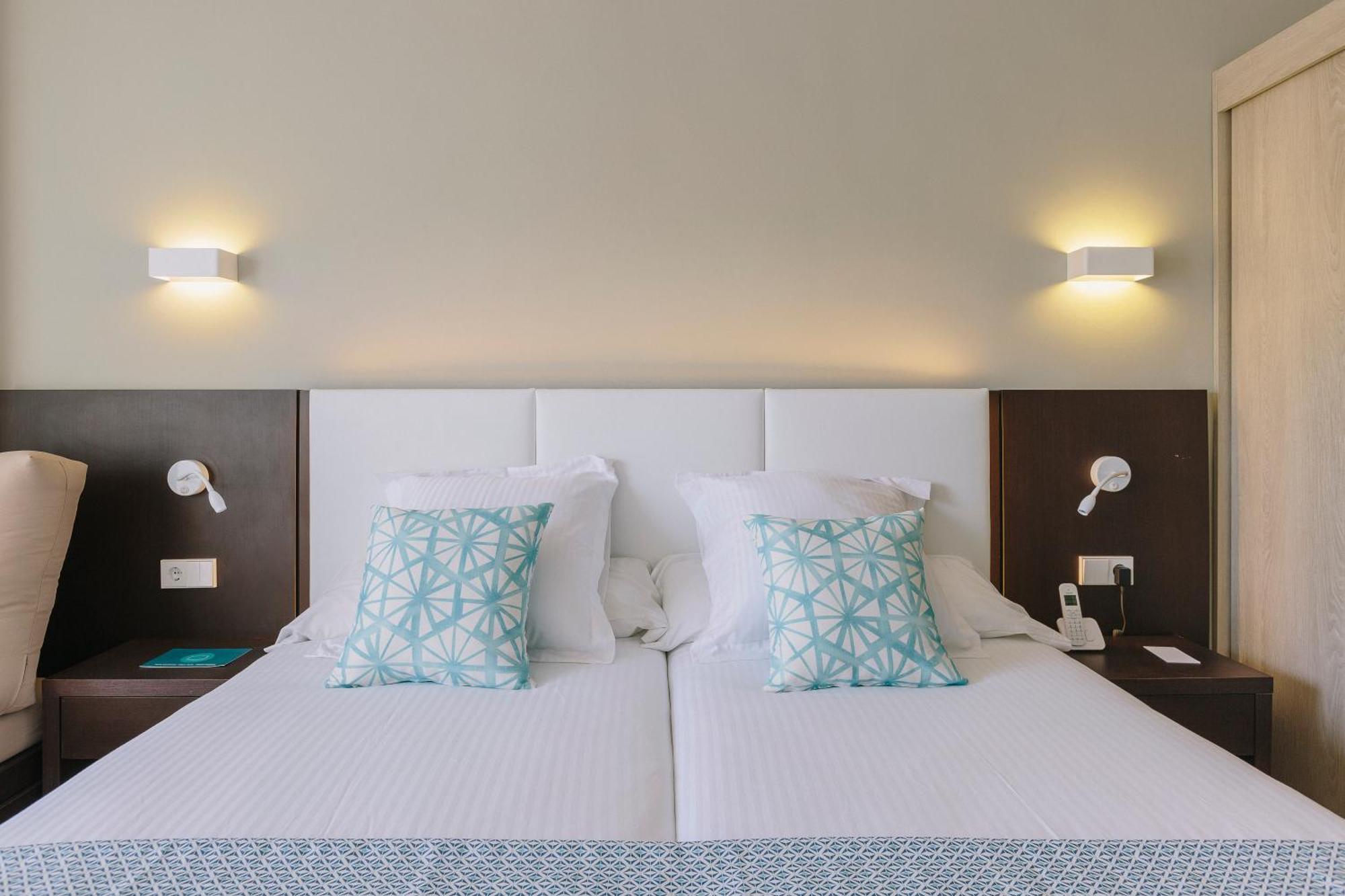 Double Room,1272307978:JPEG