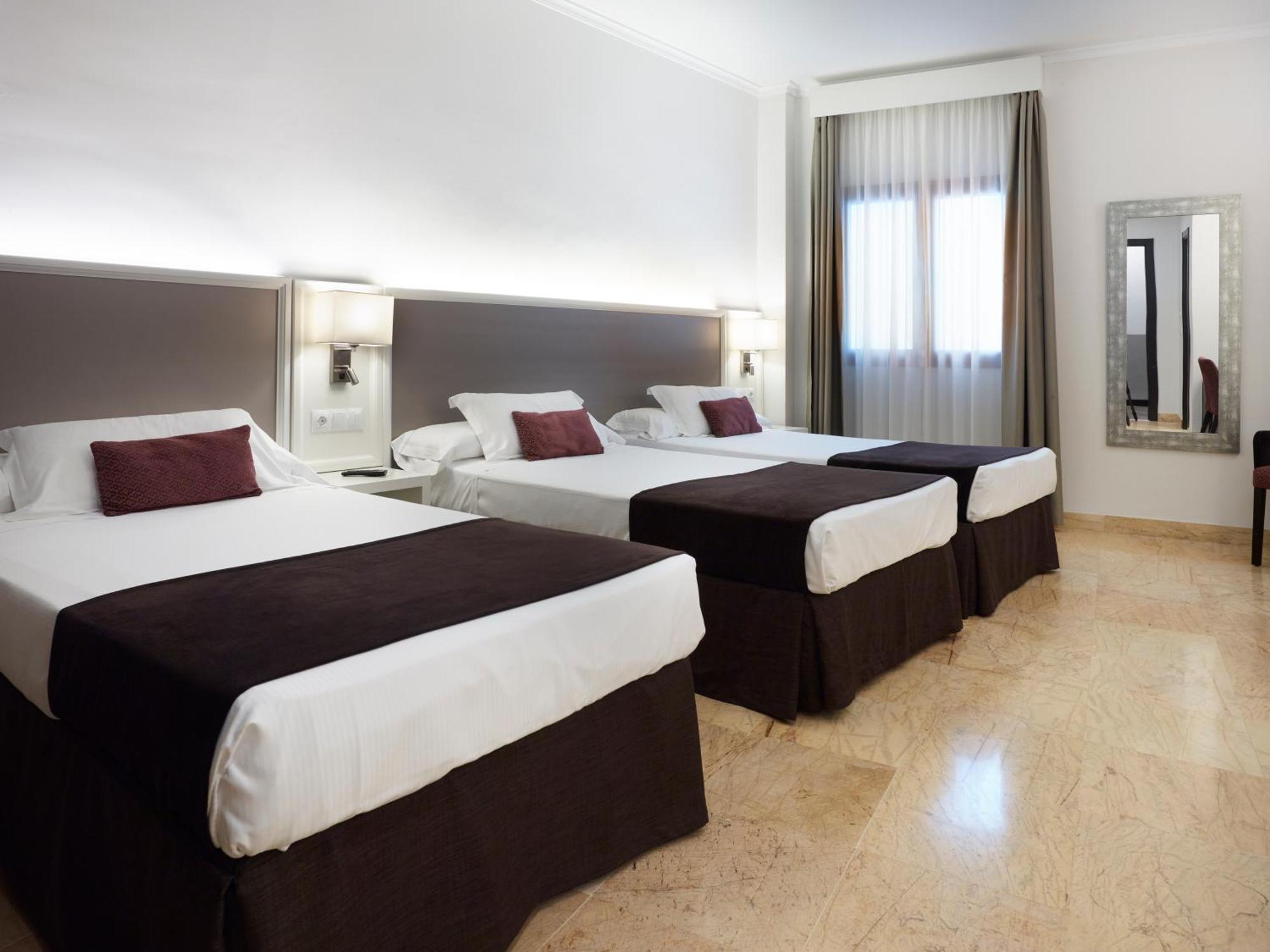 Triple Room,1710181580:JPEG
