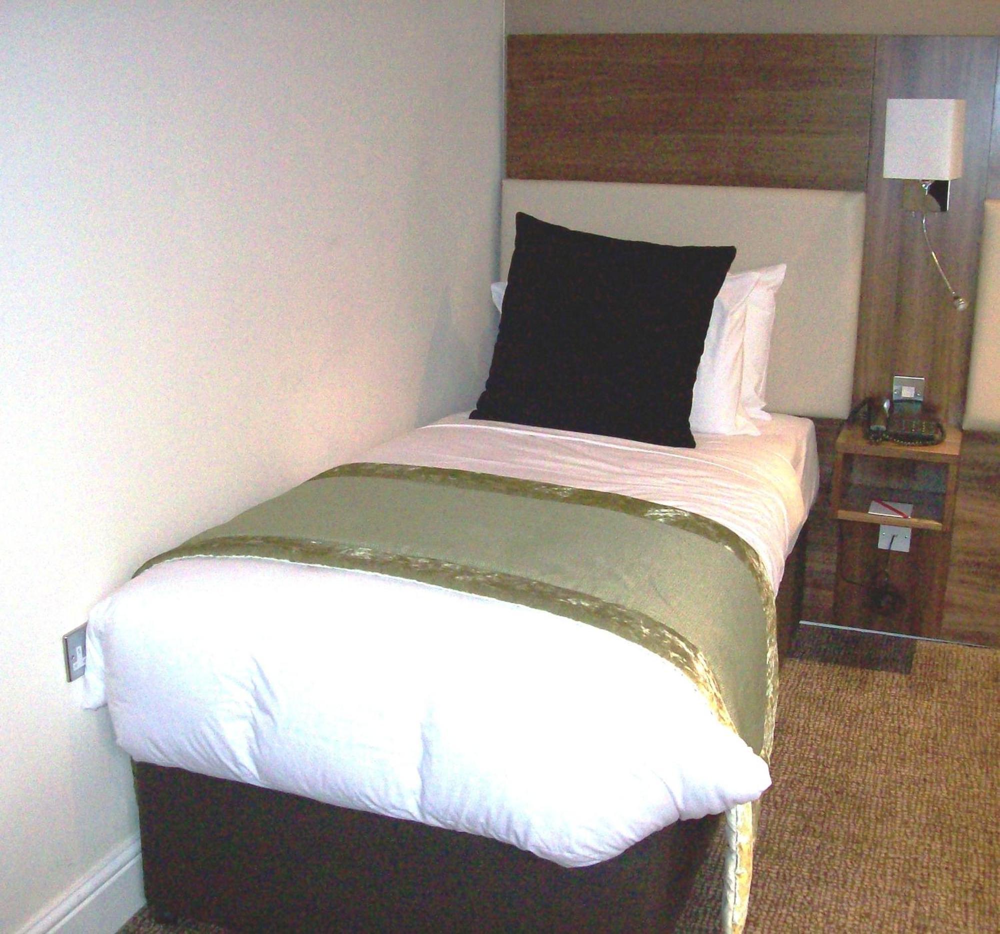 Cosy Single Room,1739358711:JPEG