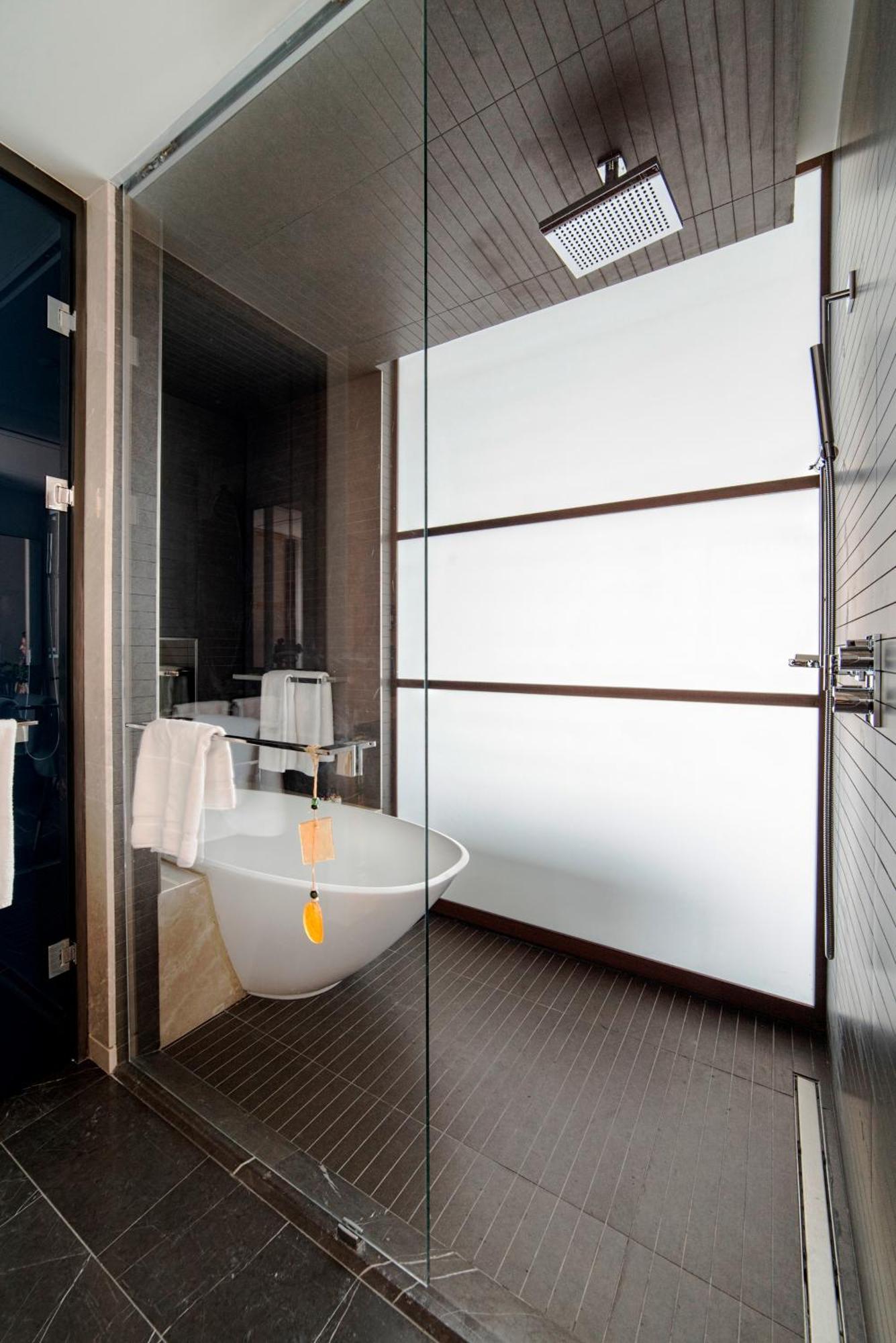 Suite Quasar con Vista Mare, Balcone e Accesso Lounge