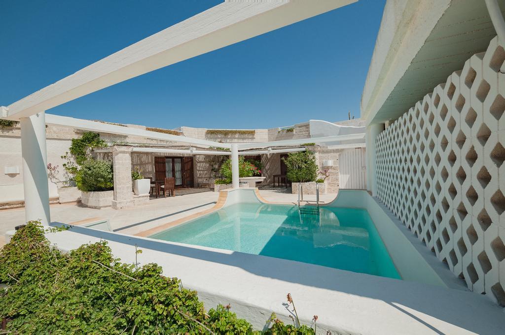 Double or Twin Room Pool View