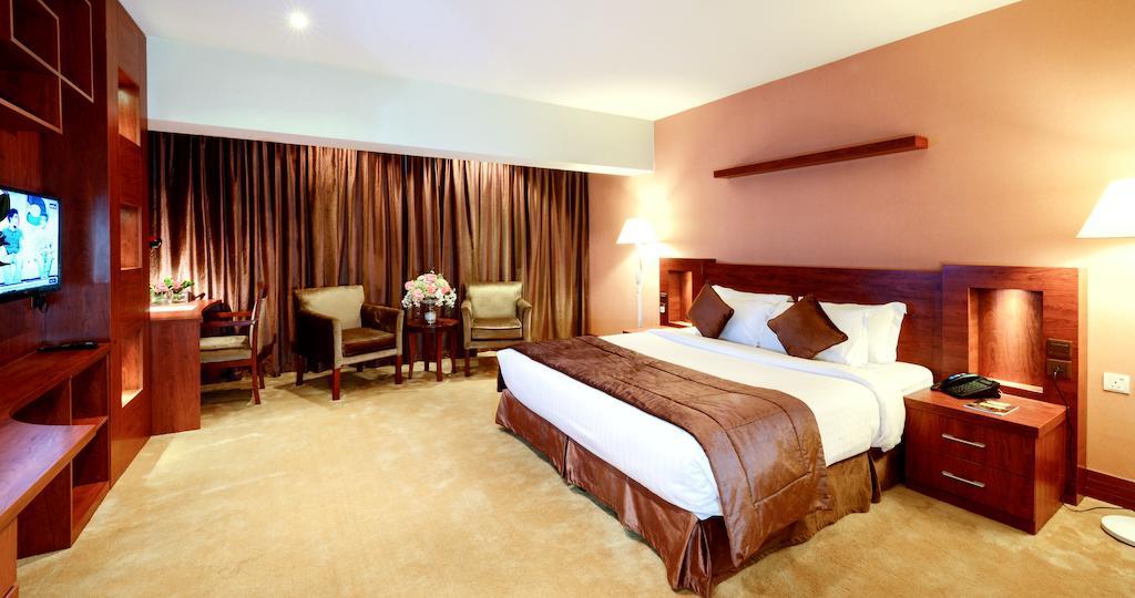 Executive Room