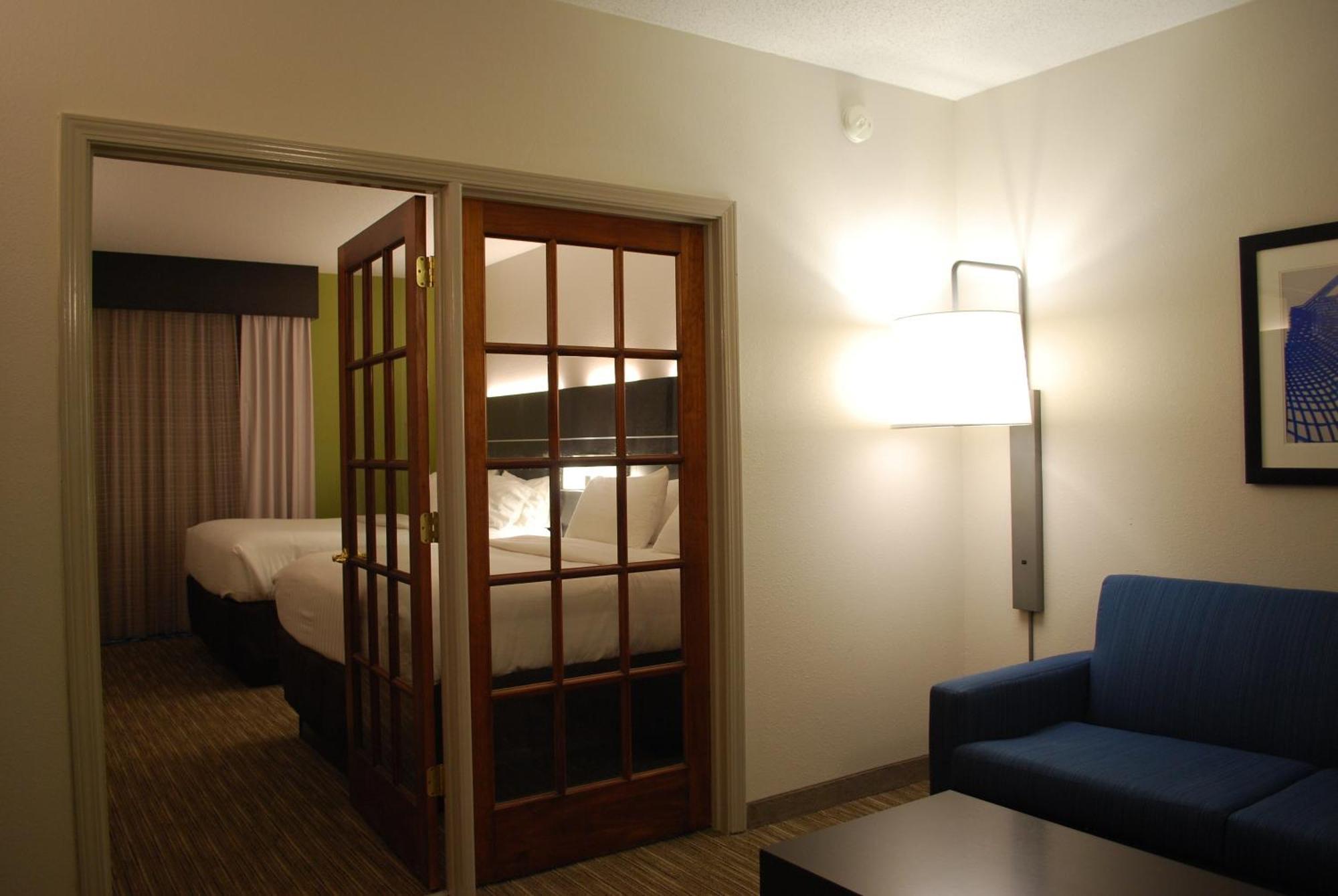 King Suite with Sofa Bed