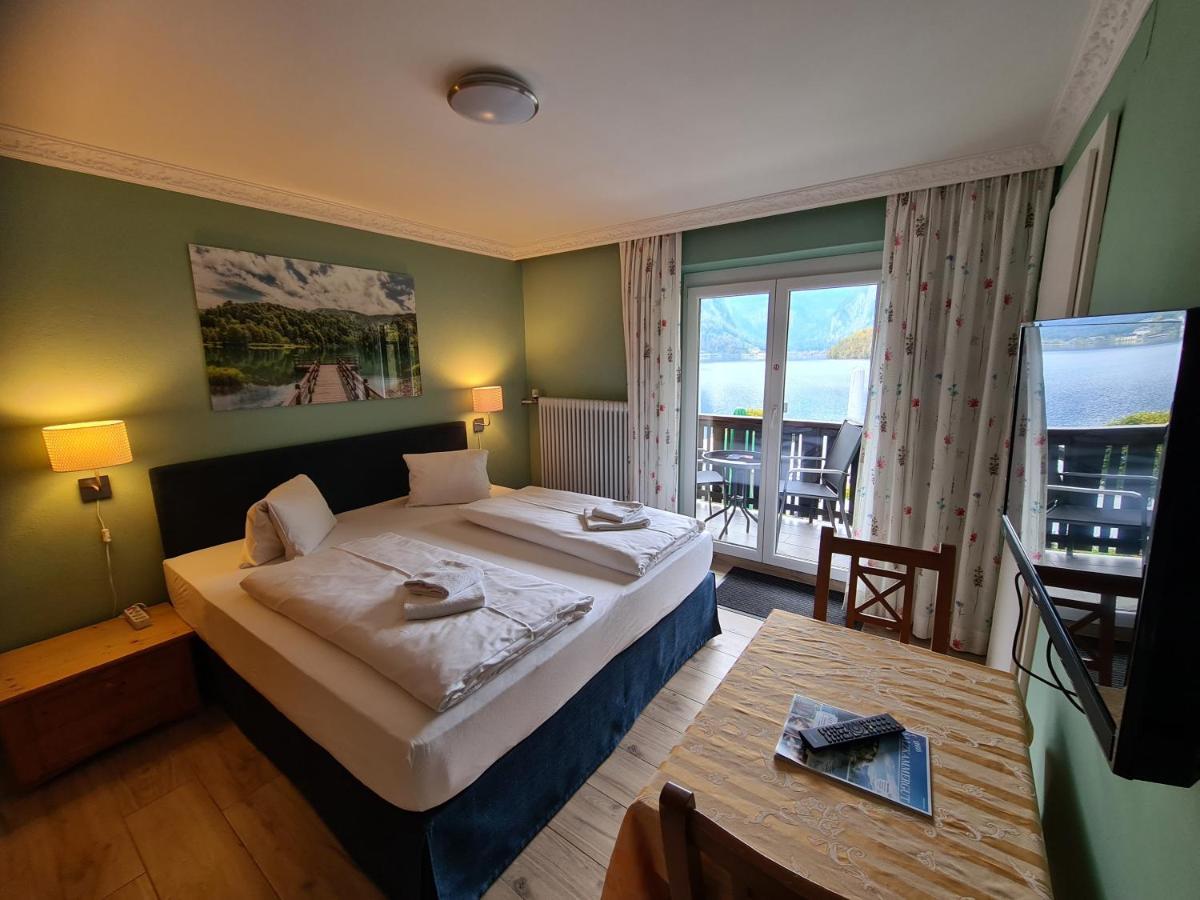 Kleines Doppelzimmer mit Seeblick und Balkon