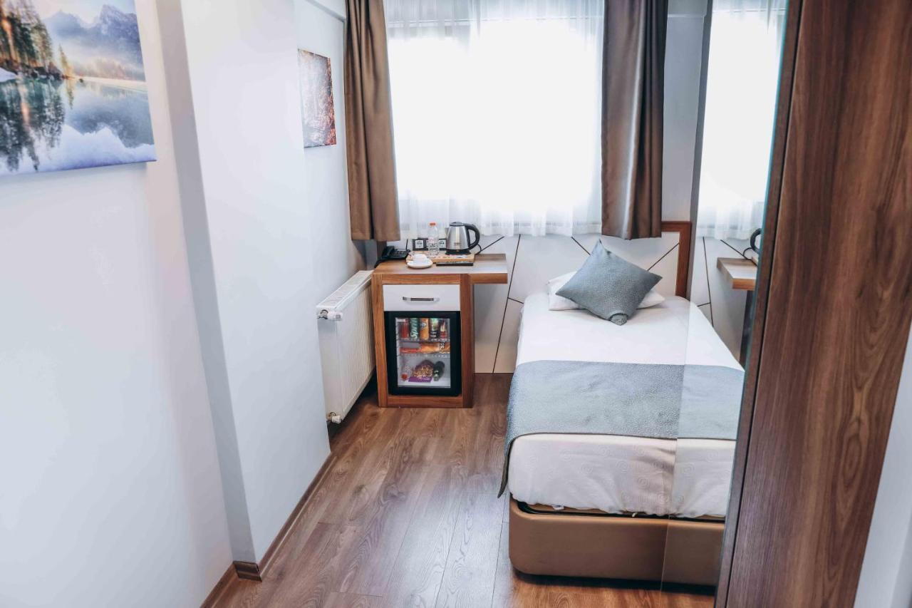 Large Single Room