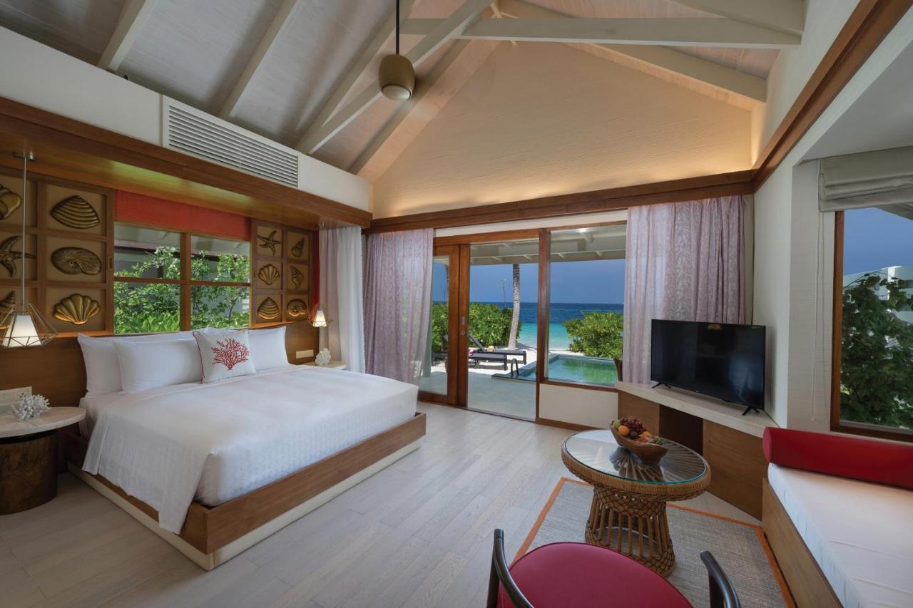 Beach Vill Pool