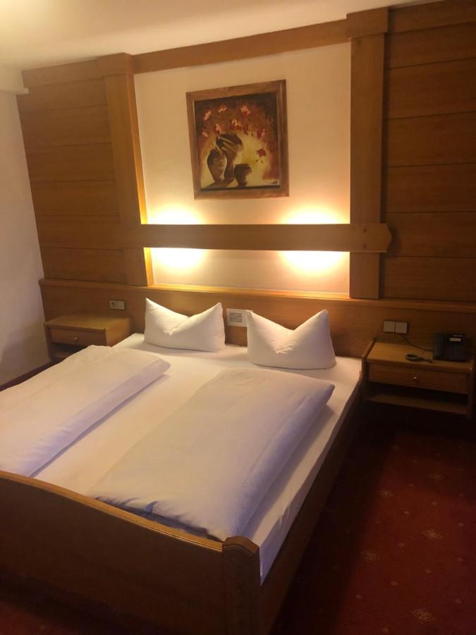 Dreibettzimmer