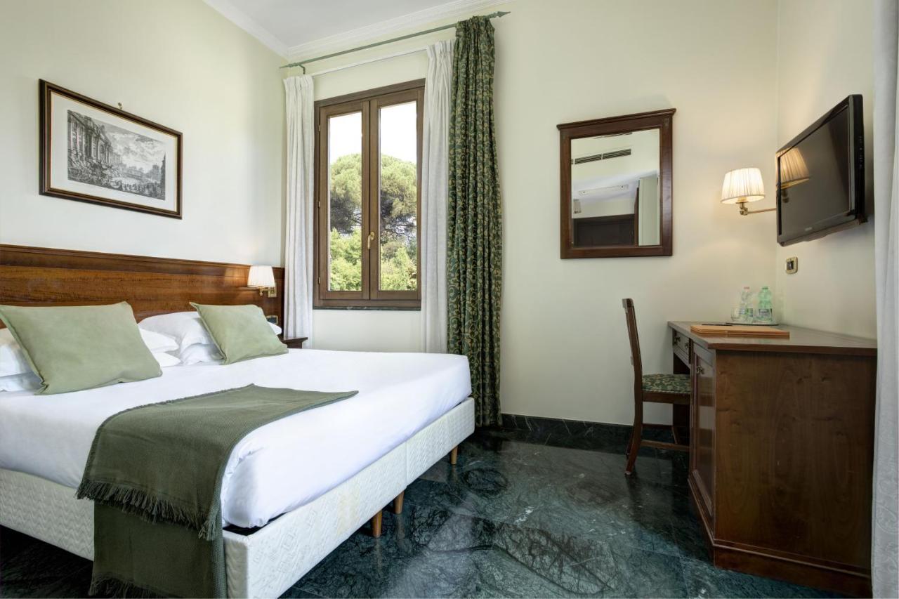 Double or Twin Room,1274572225:JPEG