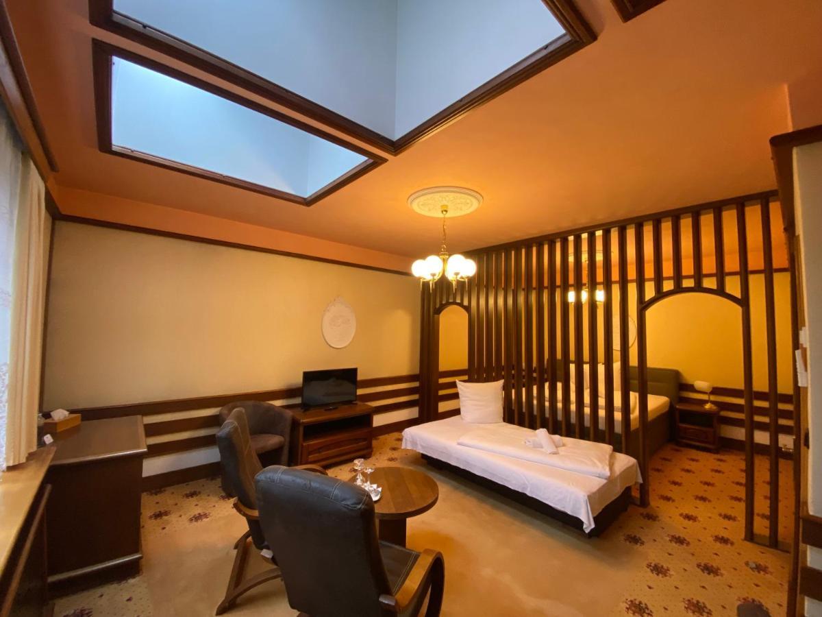 Superior Triple Room,721241851:JPEG