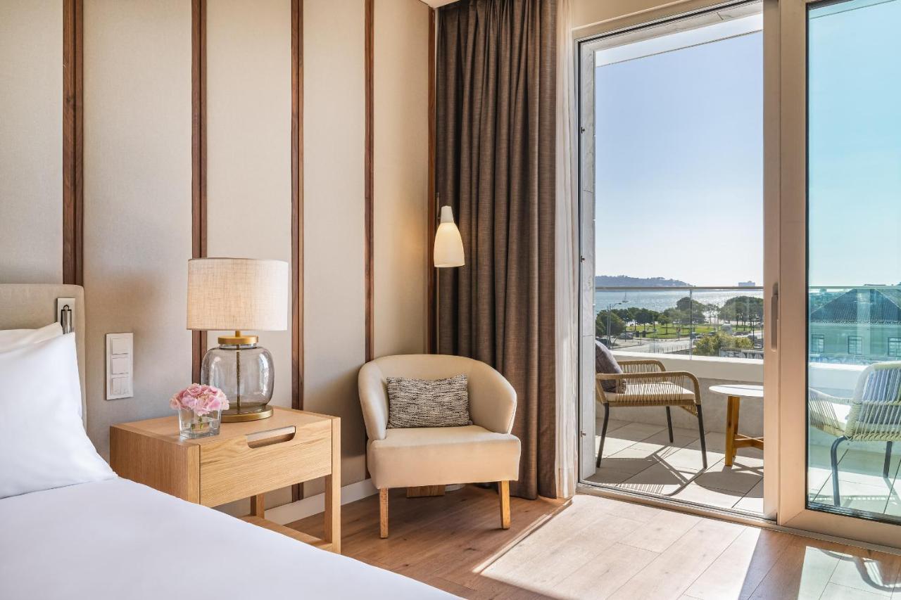 Standard Queen Room River View