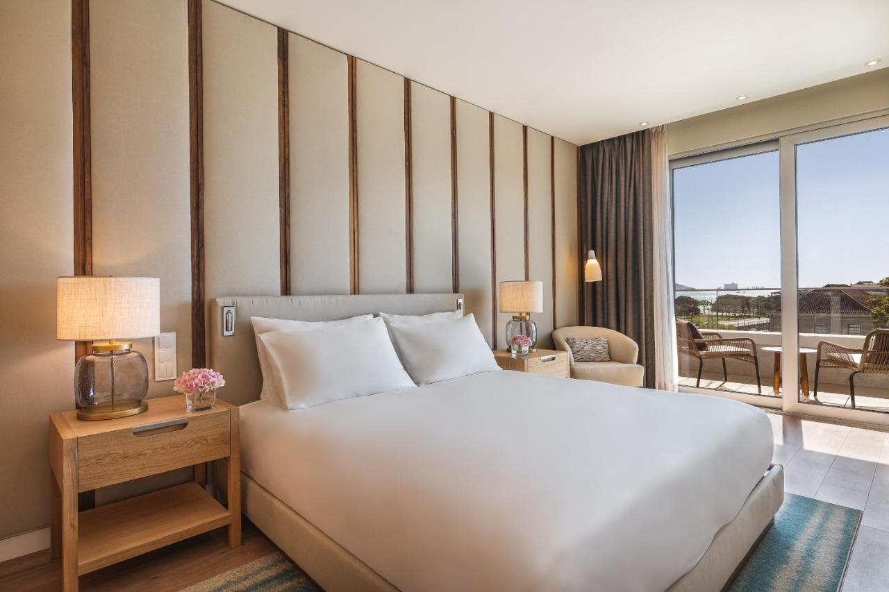 Standard Queen Room River View