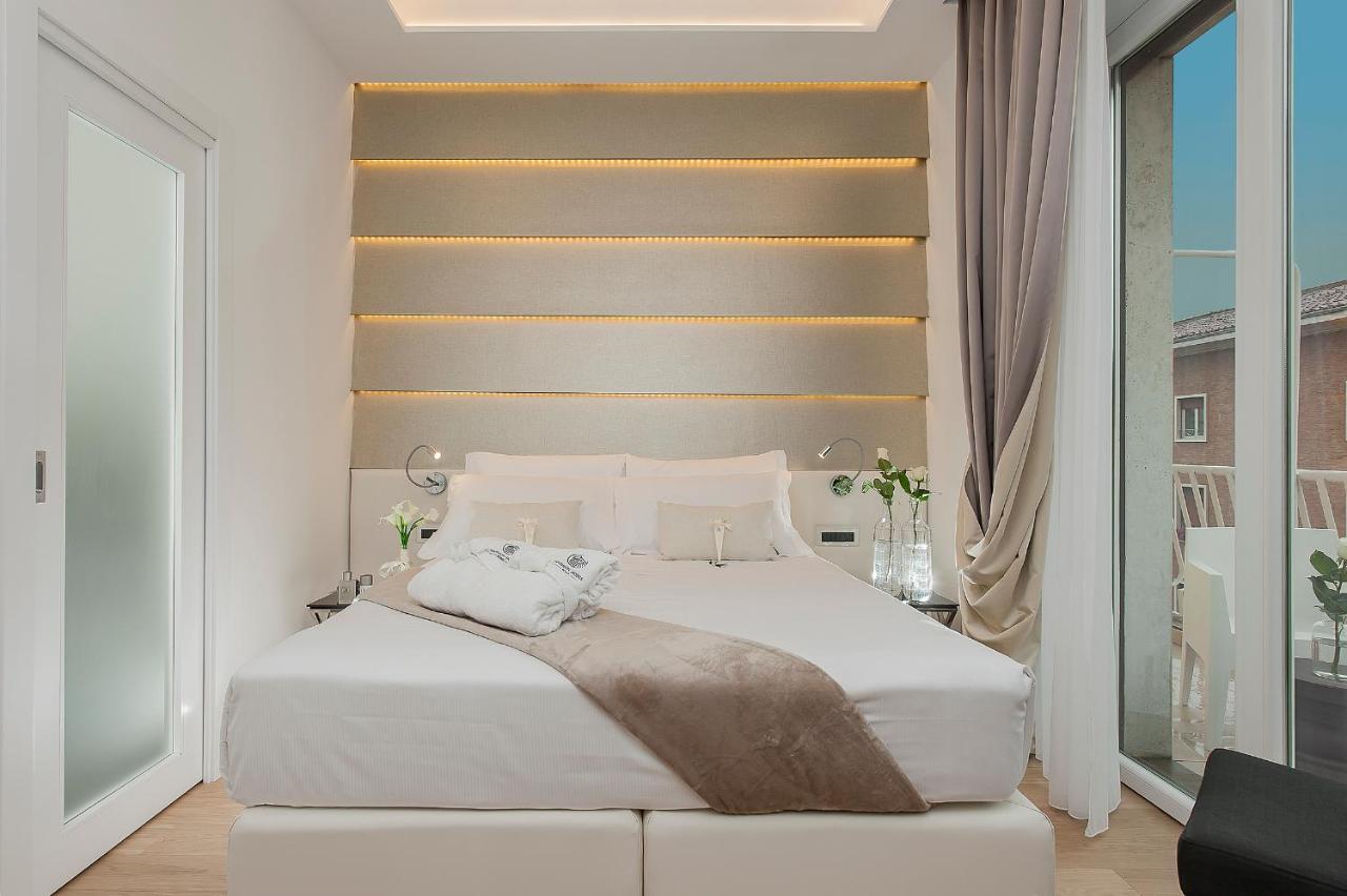 Superior Double or Twin Room balcony