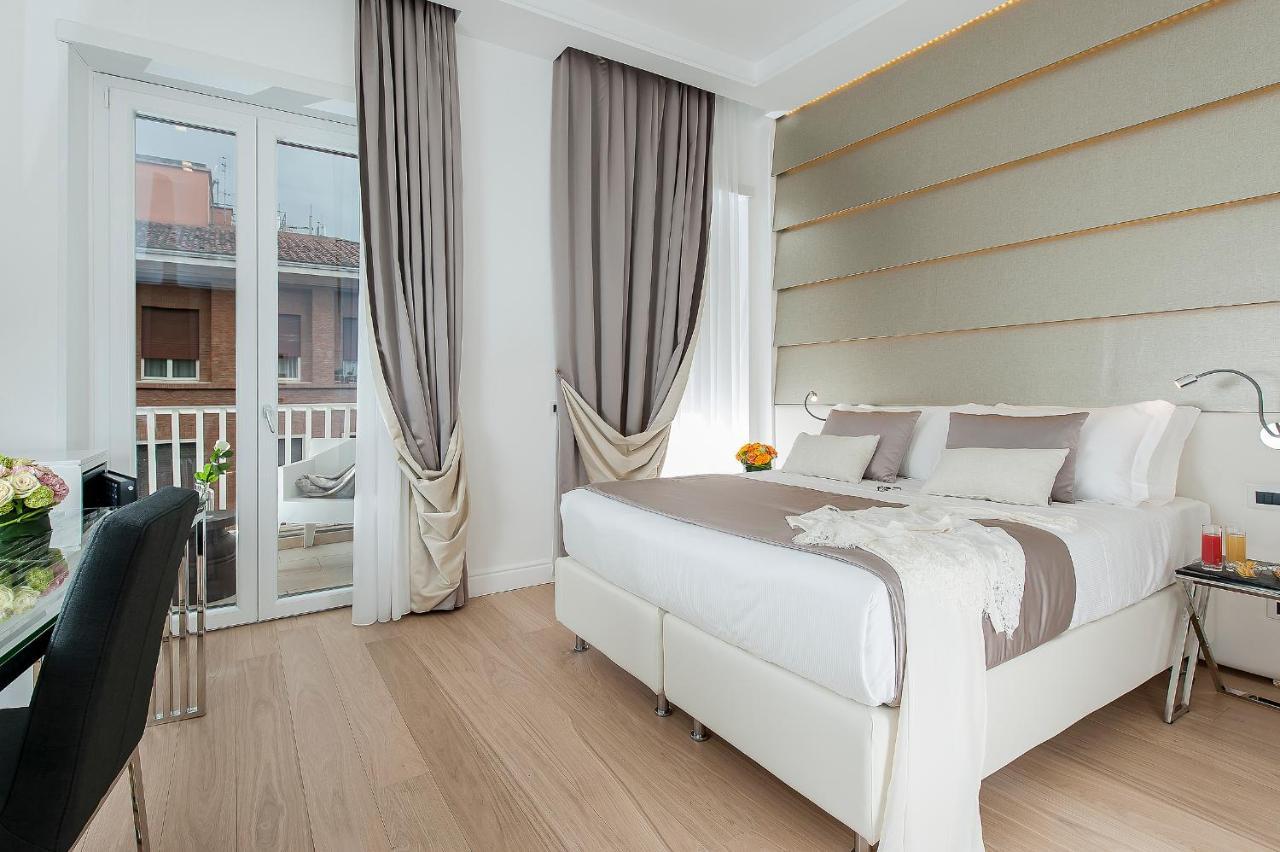 Superior Double or Twin Room balcony