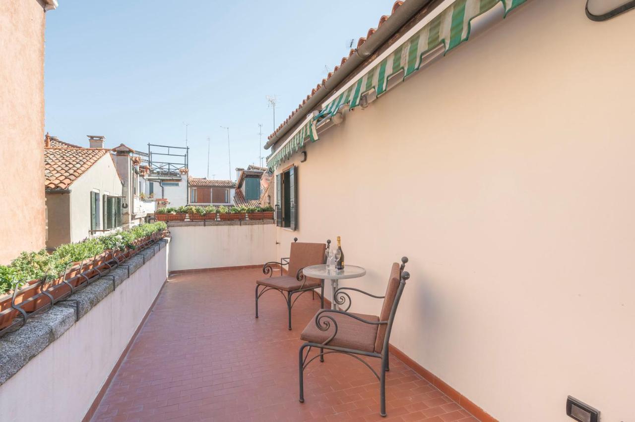 Deluxe Double Room Private Terrace
