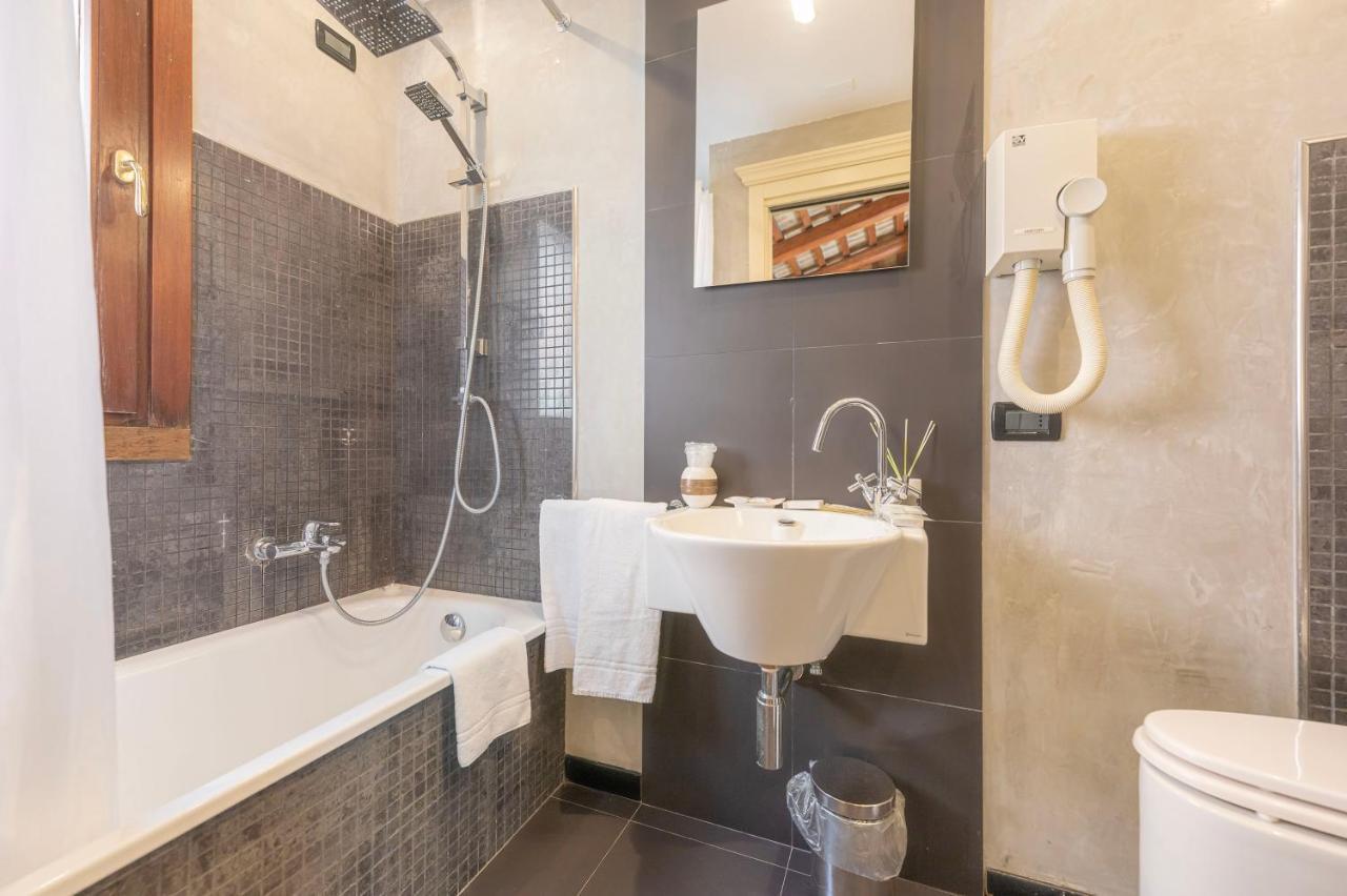 Deluxe Double Room Private Terrace