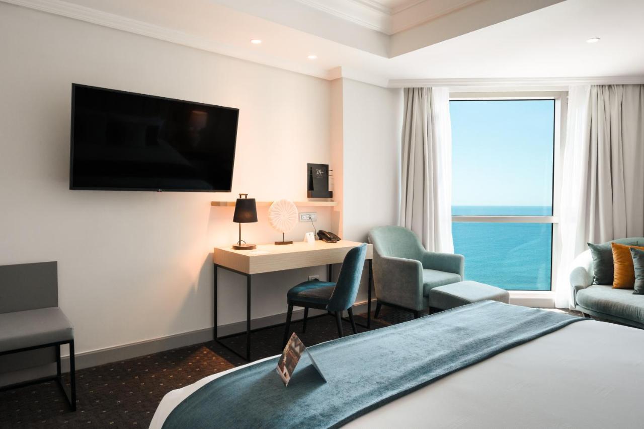 Premium Ocean View