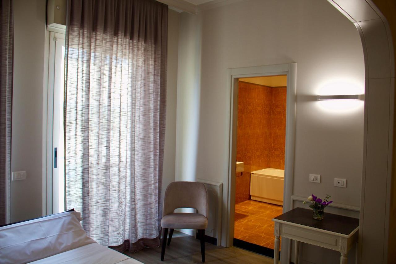 Junior Suite Side Sea View
