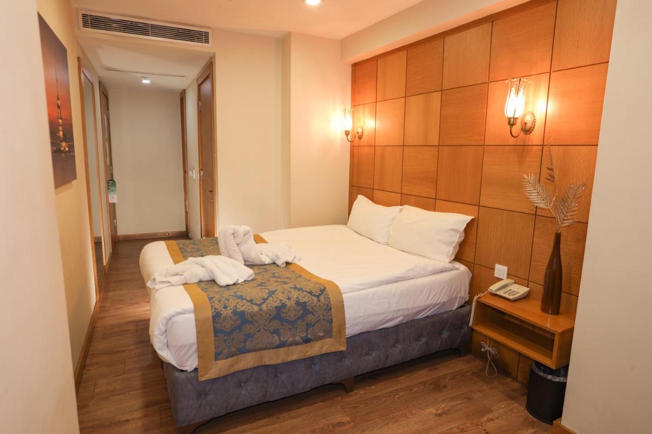 Quarto Econômico com Cama de Casal ou 2 de Solteiro