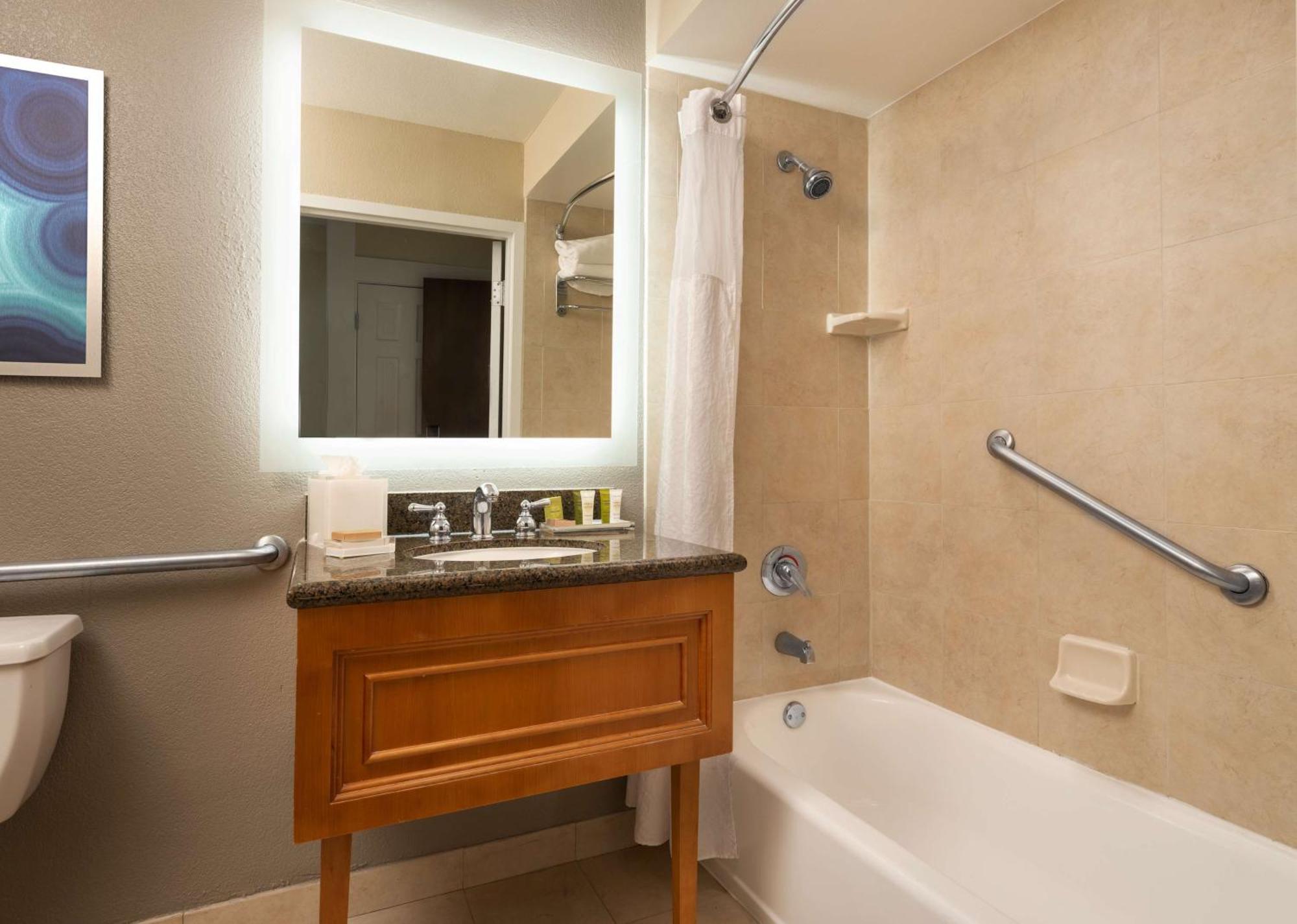 Double Room Two Double Beds Bath Tub Disability Access,1657147817:JPEG