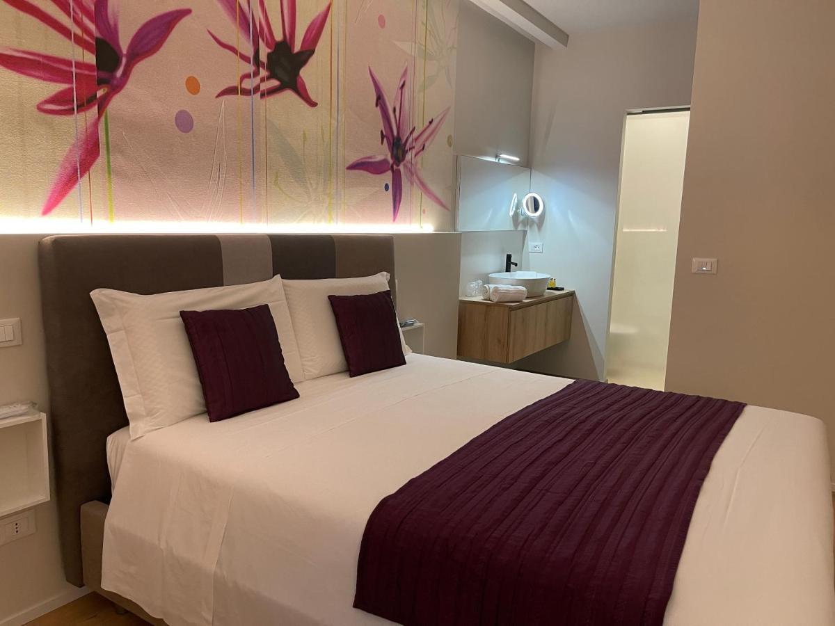 Superior King Room,1483062038:JPEG