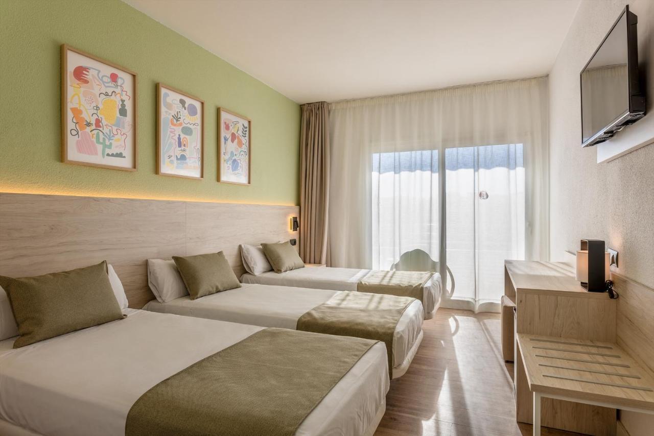 Triple Room (3 Adults),1498700647:JPEG
