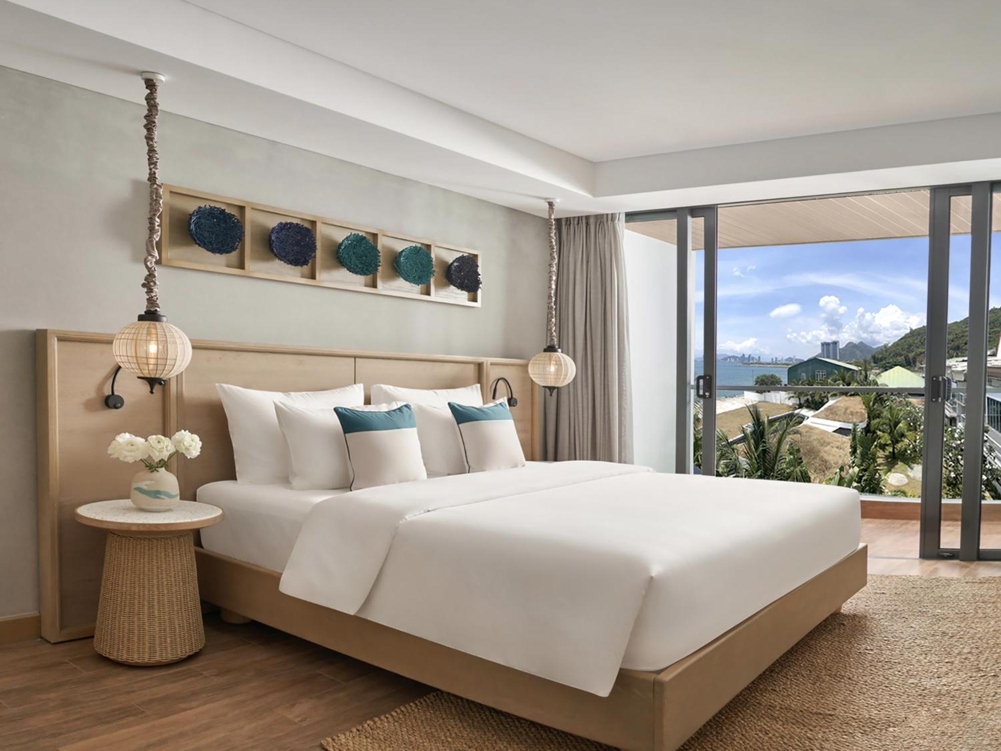 Sunset King Room