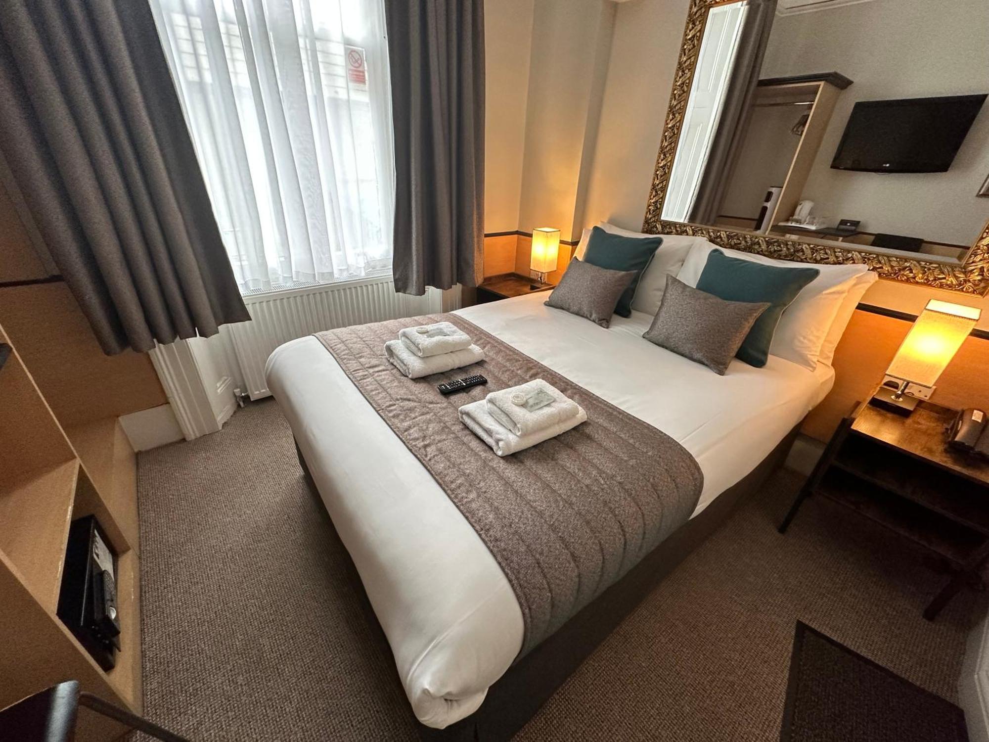 Compact Double Room