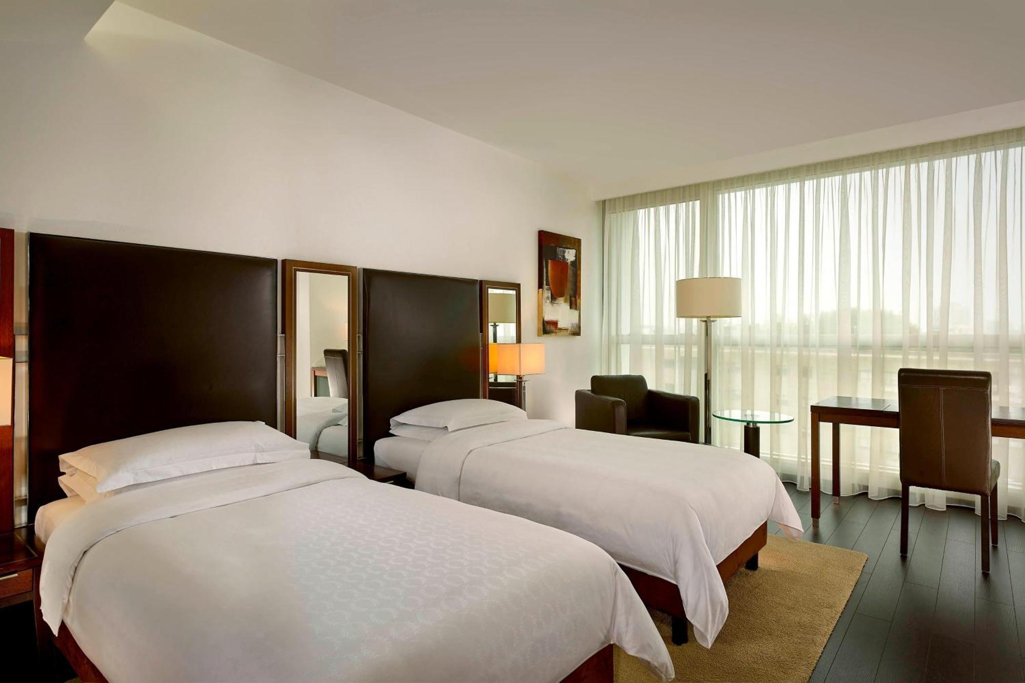 Deluxe Guest room 2 Twin or Single Beds